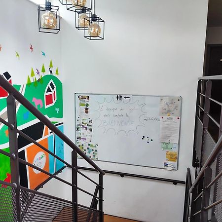 Le Fagotin - Youth Hostel ストゥモン エクステリア 写真