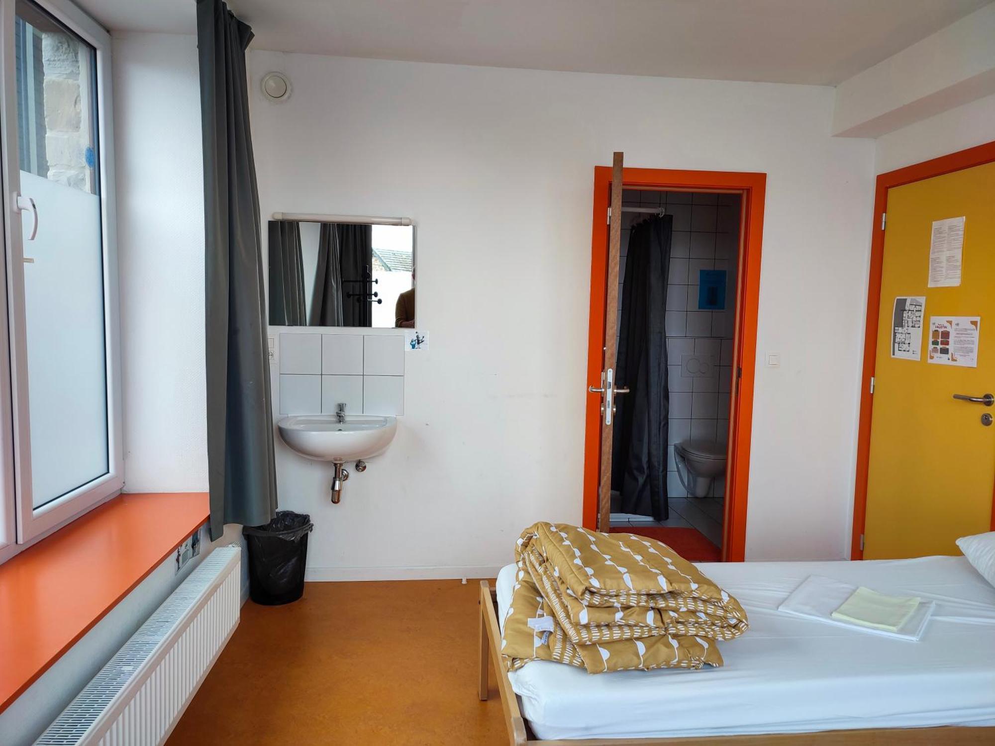 Le Fagotin - Youth Hostel ストゥモン エクステリア 写真