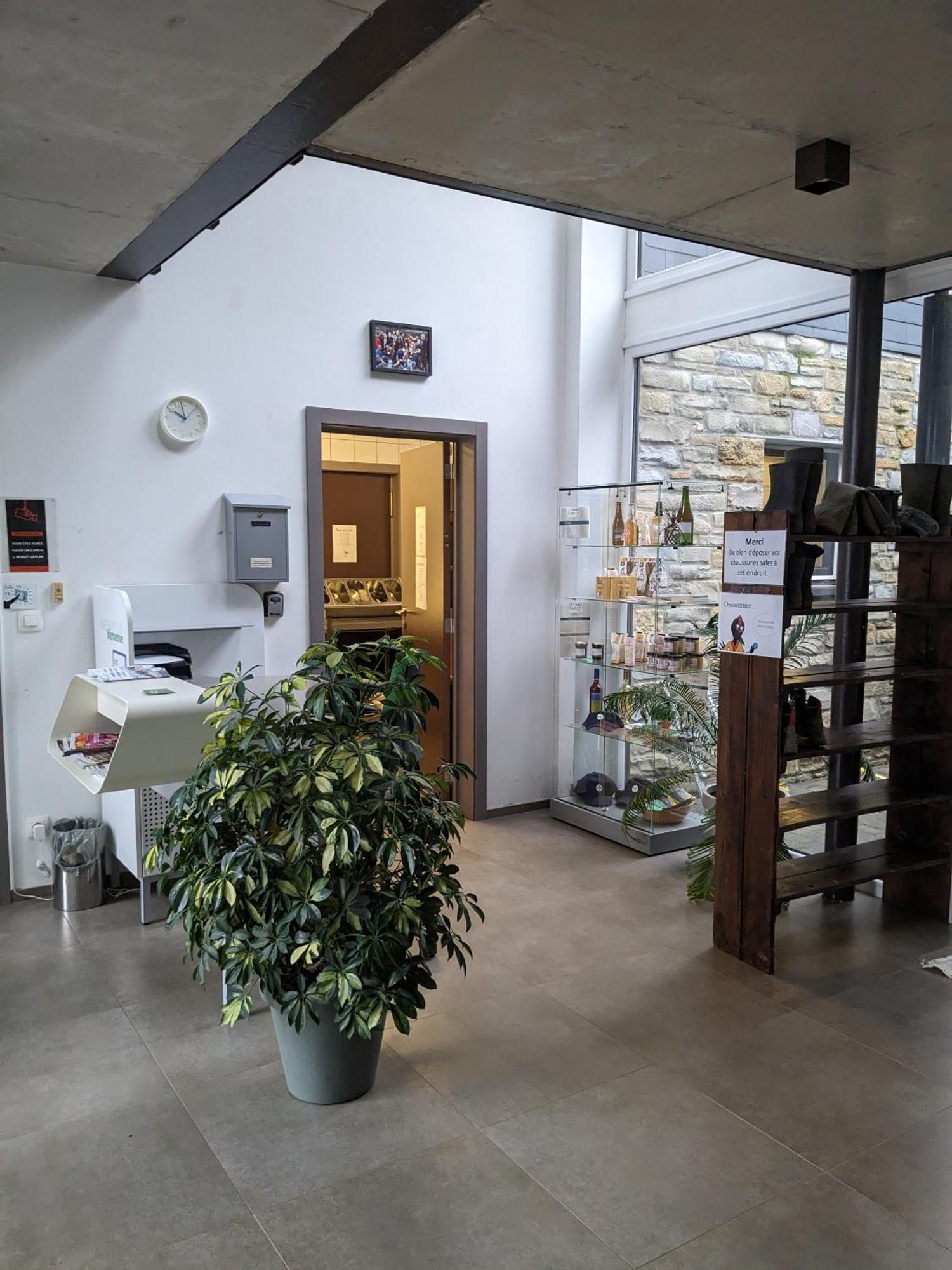 Le Fagotin - Youth Hostel ストゥモン エクステリア 写真