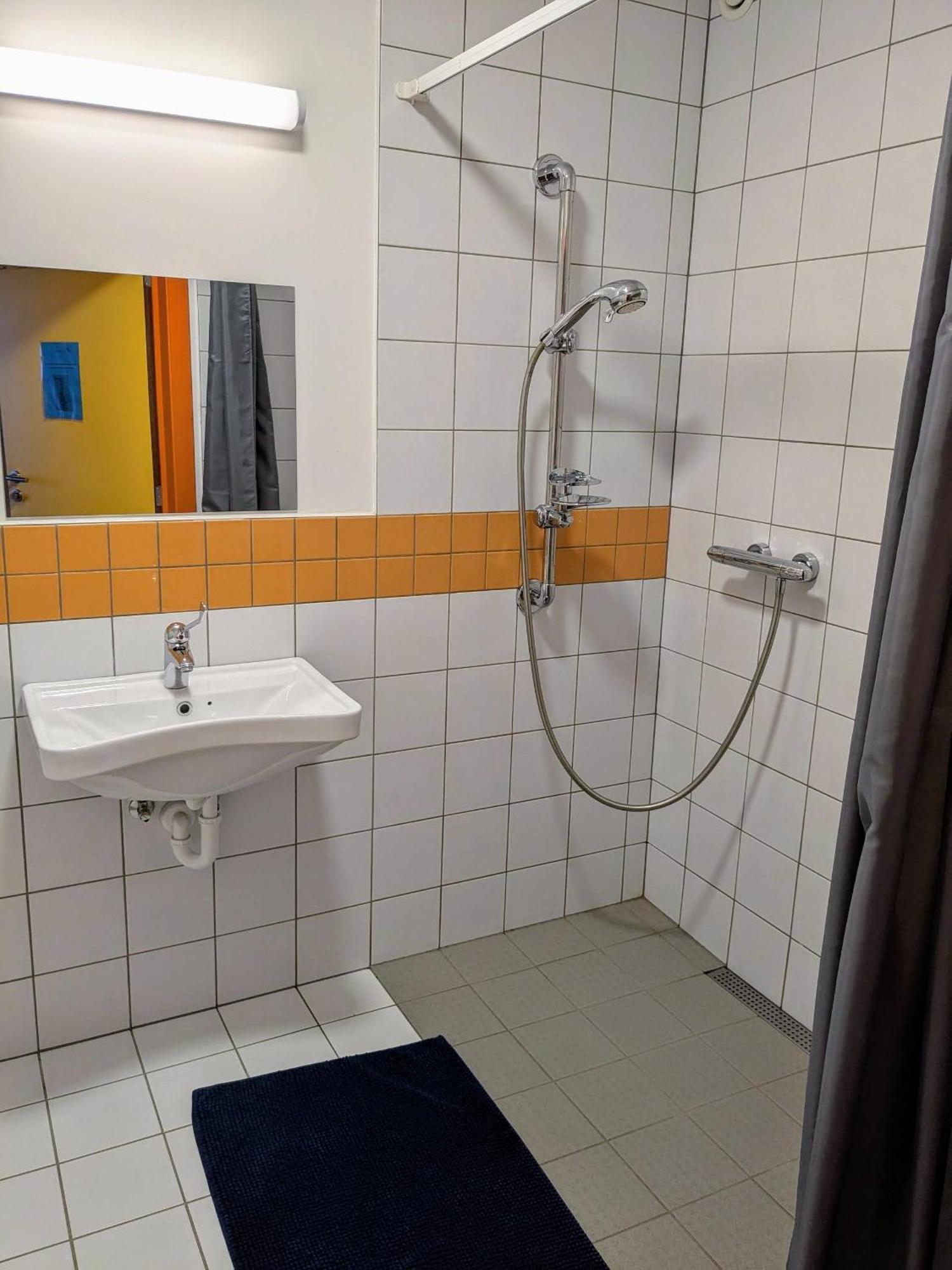 Le Fagotin - Youth Hostel ストゥモン エクステリア 写真