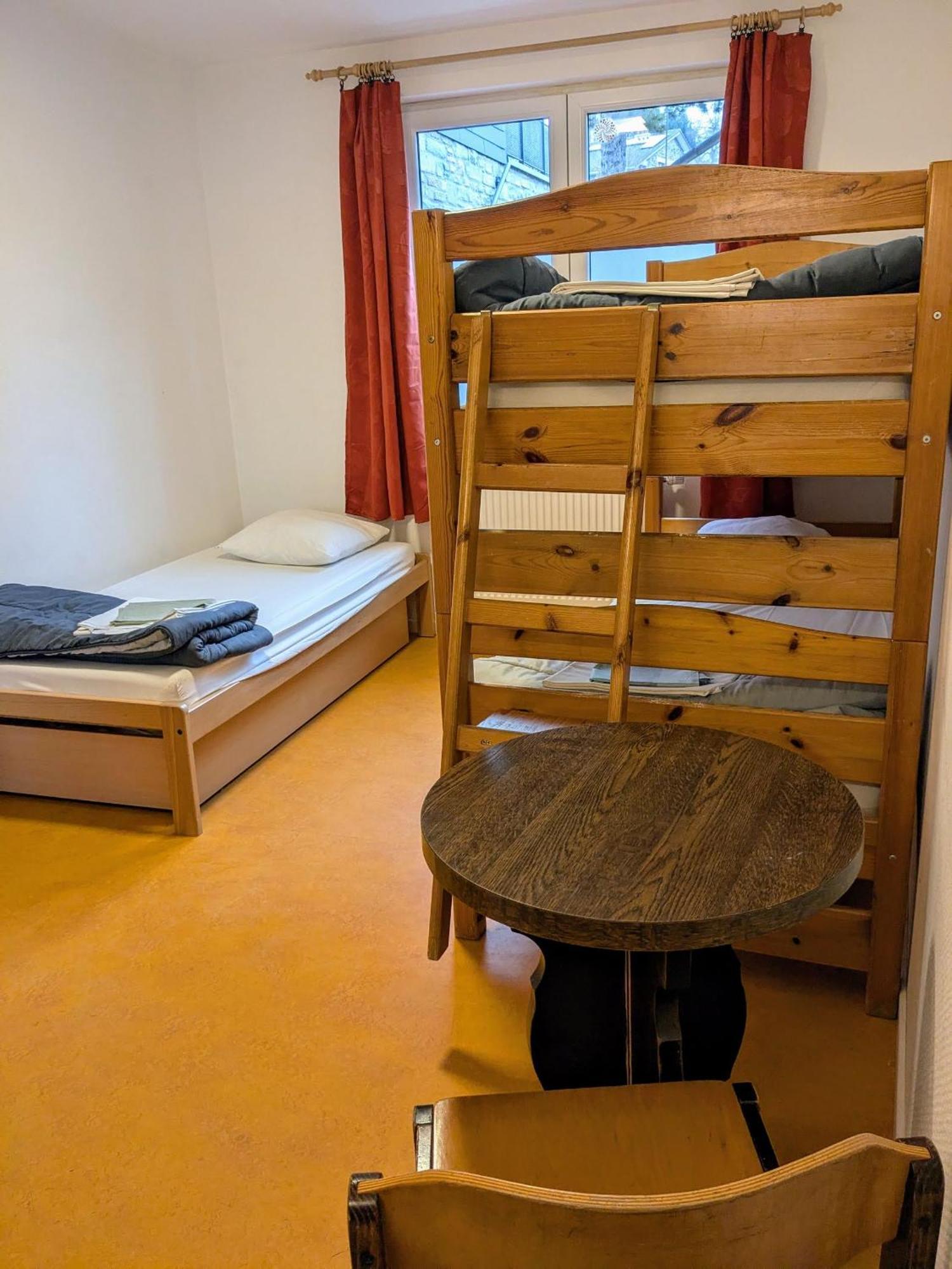 Le Fagotin - Youth Hostel ストゥモン エクステリア 写真