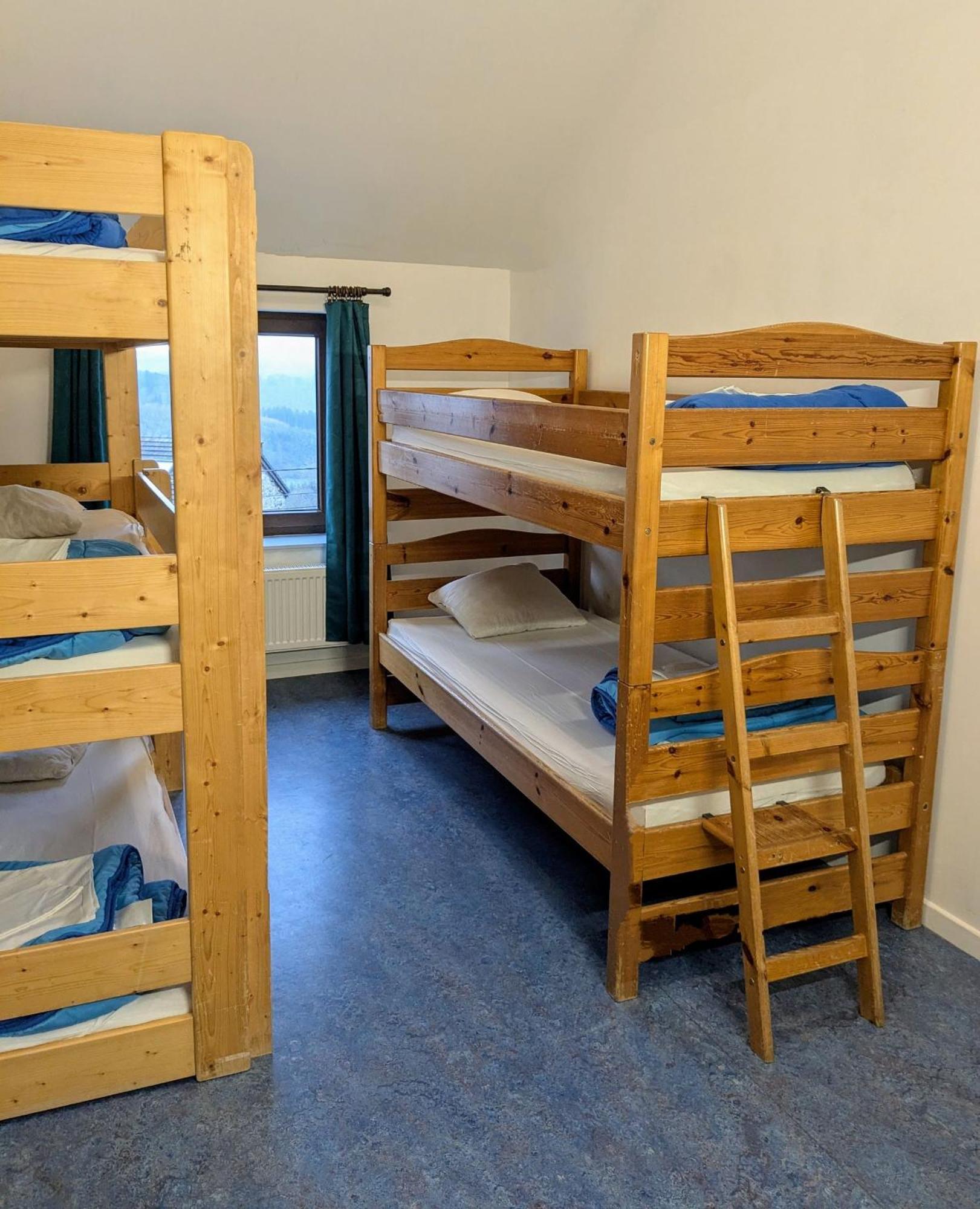 Le Fagotin - Youth Hostel ストゥモン エクステリア 写真